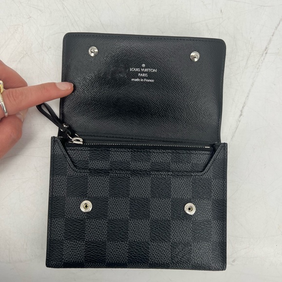 Louis Vuitton Graphite Triple Pouches - Picture 7 of 10